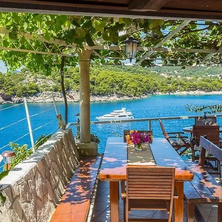 Stikovica Sleeps 8 Pool Air Con Wifi * Затон